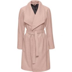 Krótki płaszcz z wykładanym kołnierzem bonprix stary jasnoróżowy. Płaszcze damskie marki FOUGANZA. Za 189.99 zł.