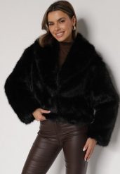 Czarna Kurtka Futrzana z Ozdobnym Kołnierzem Wedoria. Czarne kurtki damskie Born2be, bez wzorów, z futra, bez kaptura. Za 209.99 zł.