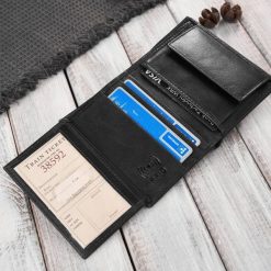 Paolo Peruzzi Portfel męski skórzany czarny w klasycznym fasonie z ochroną RFID AY-10-BL. Brązowe portfele męskie Paolo Peruzzi, bez wzorów. Za 90.71 zł.