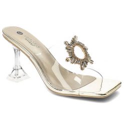 Złote Klapki Sca'viola Eleganckie Buty Damskie. Żółte klapki damskie Sca'viola, z aplikacjami, ze skóry ekologicznej, bez obcasa, na obcasie, bez zapięcia. Za 269.00 zł.