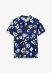Shirt polo z krótkim rękawem, z dżerseju z bawełny organicznej. Niebieskie koszulki polo męskie bonprix, na lato, m, bez wzorów, z bawełny, bez ramiączek. Za 77.99 zł.