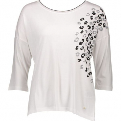 Koszulka w kolorze białym. Białe t-shirty damskie Tom Tailor Adults, z motywem zwierzęcym, z okrągłym kołnierzem. W wyprzedaży za 65.95 zł.
