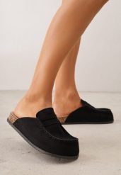 Czarne Klapki Mule na Podeszwie z Korka z Ozdobnymi Przeszyciami Chionessa. Czarne klapki damskie Renee, bez wzorów, casualowe, bez obcasa, na płaskiej podeszwie. Za 79.99 zł.