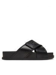 Armani Exchange Klapki XDP063 XV927 00002 Czarny. Czarne klapki damskie Armani Exchange, bez wzorów, ze skóry, bez obcasa. Za 389.99 zł.