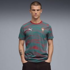 Męska koszulka Portugalii ftblCulture Printed PUMA. Czerwone koszulki sportowe męskie Puma, m, bez wzorów, bez kołnierzyka, bez ramiączek, do piłki nożnej. Za 149.00 zł.