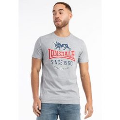 T-shirt o klasycznym kroju Lonsdale Gonfirth. Niebieskie t-shirty męskie Lonsdale, bez wzorów, z bawełny, eleganckie, bez kołnierzyka. Za 137.00 zł.