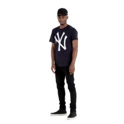Koszulka New York Yankees. Białe koszulki sportowe męskie New Era, s, bez wzorów, z materiału, bez kołnierzyka, bez ramiączek. Za 147.40 zł.
