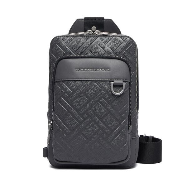 Saszetka Tommy Hilfiger. Szare saszetki męskie Tommy Hilfiger, młodzieżowe, małe. Za 489.99 zł.