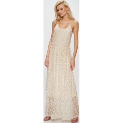 Vero Moda - Sukienka Rapunzel. Sukienki damskie marki Vero Moda. W wyprzedaży za 239.90 zł.