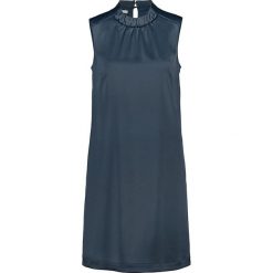 Sukienka w kolorze granatowym. Niebieskie sukienki damskie Gerry Weber, z dekoltem na plecach. W wyprzedaży za 173.95 zł.