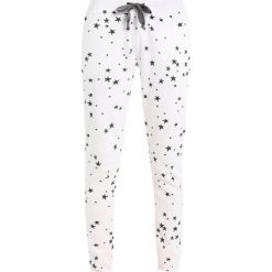 Juvia STAR JOGGER Spodnie treningowe white. Spodnie sportowe damskie marki Juvia. Za 539.00 zł.