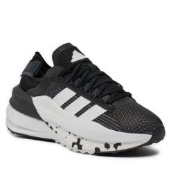 Buty do piłki nożnej adidas. Czarne buty sportowe męskie Adidas, bez zapięcia. Za 209.99 zł.