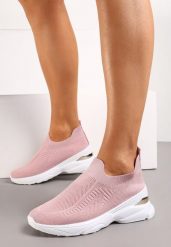 Różowe Buty Sportowe na Grubej Podeszwie z Elastyczną Cholewką Jordanne. Czerwone obuwie sportowe damskie Born2be, bez wzorów. Za 54.99 zł.