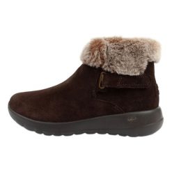 Buty Skechers On-The-Go 144041/CHOC brązowe. Brązowe botki damskie ze skóry, bez obcasa, bez zapięcia. Za 414.66 zł.
