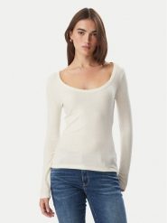 Guess Bluzka W6BP18 K6246 Kremowy Regular Fit. Białe bluzki damskie Guess, xs, z aplikacjami, z syntetyku, bez kołnierzyka, bez ramiączek. Za 214.99 zł.
