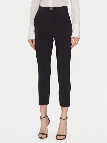 Elisabetta Franchi Spodnie materiałowe PA-076-51E2-V280 Czarny Regular Fit. Czarne spodnie materiałowe damskie Elisabetta Franchi, bez wzorów, z materiału. Za 679.99 zł.