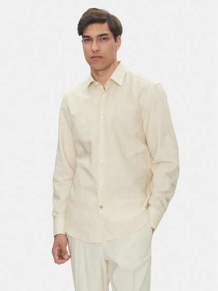 BOSS Koszula C-Hal 50539532 Kremowy Casual Fit. Białe koszule męskie Boss, m, bez wzorów, casualowe, bez kołnierzyka, bez ramiączek. Za 599.99 zł.