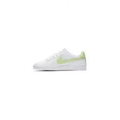Buty do chodzenia damskie Nike Wmns Court Royale. Białe obuwie sportowe damskie Nike, z aplikacjami, z gumy, tenisowe. Za 387.00 zł.