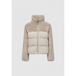 Kurtka puchowa Kobieta ONLY ONLWANJA FUR PUFFER MIX JACKET NOOS OT. Brązowe kurtki damskie Only, na zimę, bez wzorów, z puchu, bez kaptura. W wyprzedaży za 320.35 zł.
