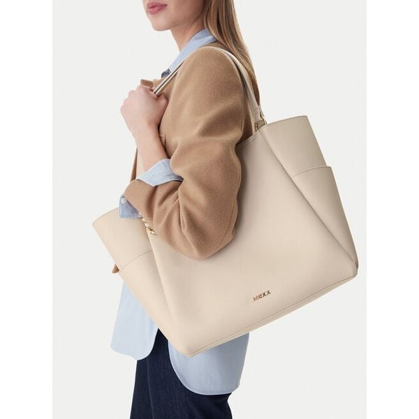 Torebka MEXX. Białe torebki do ręki damskie Mexx, bez wzorów, bez dodatków. Za 189.99 zł.