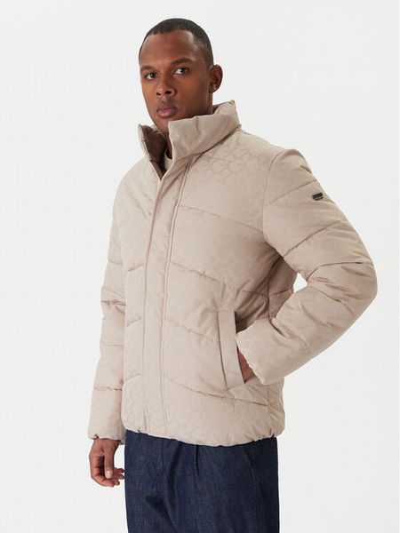 Guess Kurtka zimowa M5BL2M W2232 Beżowy Regular Fit. Brązowe kurtki męskie Guess, na zimę, m, z aplikacjami, z syntetyku, bez kaptura. Za 869.99 zł.
