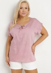 Różowa Bluzka z Haftem i Sznurkiem Przy Dekolcie Mepaya. Czerwone bluzki damskie Born2be, na lato, plus size, bez wzorów, eleganckie, bez kołnierzyka, plus size, bez ramiączek. Za 44.99 zł.