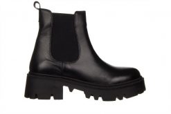 Botki Bayla-161 138 23513 Black 161600, Czarny, Skóra naturalna - 38. Czarne botki damskie Bayla, na zimę, z gumy, eleganckie, z okrągłym noskiem, za kostkę, bez obcasa, bez zapięcia. W wyprzedaży za 269.10 zł.