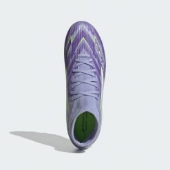 Buty F50 Sparkfusion League do gry na naturalnej nawierzchni i sztucznej trawie. Fioletowe obuwie sportowe damskie Adidas, bez wzorów, do piłki nożnej. W wyprzedaży za 380.90 zł.