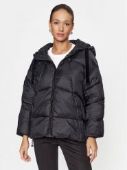 Guess Kurtka zimowa W3BL21 WG0V0 Czarny Regular Fit. Czarne kurtki damskie Guess, na zimę, m, z aplikacjami, z syntetyku, bez kaptura. Za 609.99 zł.