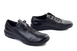 Josef Seibel 87301 971 105 Charlotte 01 black-black, półbuty damskie. Czarne półbuty damskie Josef Seibel, bez wzorów, ze skóry, bez obcasa, bez zapięcia. Za 419.90 zł.