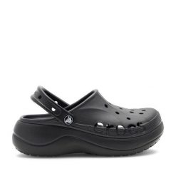 Klapki Crocs. Czarne klapki damskie Crocs, bez wzorów, bez obcasa. Za 249.99 zł.