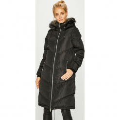 Answear - Kurtka. Czarne kurtki damskie ANSWEAR, z materiału. Za 349.90 zł.