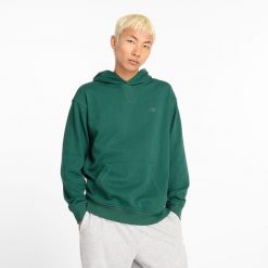 Bluza męska New Balance MT41534NWG – zielona. Zielone bluzy męskie New Balance, m, bez wzorów, z materiału, z kapturem. Za 199.99 zł.