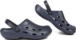 Klapki damskie Coqui Tina. Niebieskie klapki damskie Coqui, bez wzorów, bez obcasa. Za 85.99 zł.