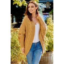 Kardigan oversize warkocz ls238. Czerwone kardigany damskie Lemoniade, ze splotem. Za 149.00 zł.