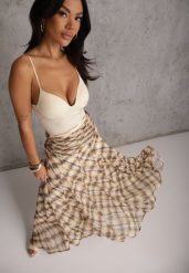 Żółta Spódnica Preppy o Rozkloszowanym Kroju z Marszczeniem w Talii Telemeia. Żółte spódnice damskie Renee, l, bez wzorów, z poliesteru, maxi, dopasowane. Za 169.99 zł.