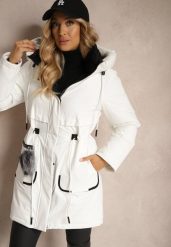 Biała Kurtka Parka ze Ściągaczami w Talii i Kapturem Zdobiona Zawieszką Zeriena. Białe kurtki damskie Renee, l, z aplikacjami, z jeansu, eleganckie. Za 299.99 zł.