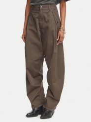 G-STAR Spodnie materiałowe Jett 3D D29942-5126 Khaki Regular Fit. Brązowe spodnie materiałowe damskie G-Star, bez wzorów, z bawełny. Za 509.99 zł.
