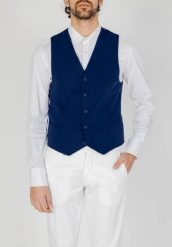Kurtka anorak Mężczyzna ONLY & SONS Onseve 0071. Niebieskie kurtki męskie Only & Sons, m, bez wzorów, z elastanu, eleganckie, bez kaptura. Za 121.95 zł.