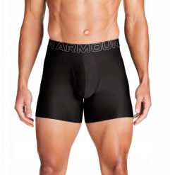 Bokserki termoaktywne Under Armour Performance Tech 6 in 3-Pack Boxerjock - black/black/castlerock. Czarne bielizna termoaktywna męska Under Armour, m. Za 223.61 zł.