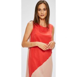 Trendyol - Sukienka. Sukienki damskie marki Trendyol. W wyprzedaży za 139.90 zł.