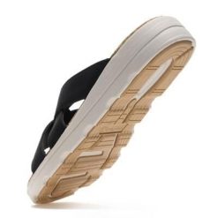 Sandały damskie Cassie. Czarne obuwie sportowe damskie Regatta, bez wzorów, bez obcasa, bez zapięcia. Za 299.99 zł.