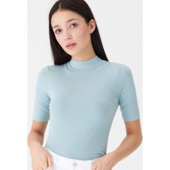 Koszulka z półgolfem - Turkusowy. T-shirty damskie marki House. Za 49.99 zł.