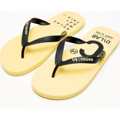 Japonki - Żółty. Klapki męskie marki Cropp. Za 39.99 zł.