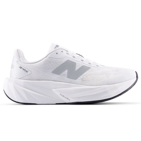 Buty damskie New Balance FuelCell Rebel v5 WFCXLM5 – białe. Białe obuwie sportowe damskie New Balance, bez wzorów, z gumy, do biegania. Za 749.99 zł.