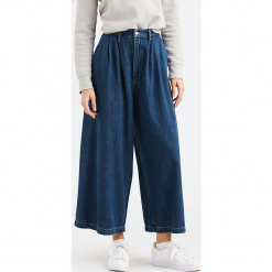 Dżinsy culotte - Wide-Leg - w kolorze niebieskim. Niebieskie jeansy damskie Levi's. W wyprzedaży za 217.95 zł.