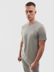 4F T-shirt regular z bawełny organicznej z nadrukiem męski - szary S. Szare koszulki sportowe męskie 4f, m, bez wzorów, z bawełny, klasyczne, bez kołnierzyka. W wyprzedaży za 39.99 zł.
