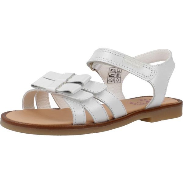 Sandały Pablosky Model 438908p. Białe sandały damskie Pablosky, bez wzorów, ze skóry, bez obcasa, bez zapięcia. Za 200.99 zł.