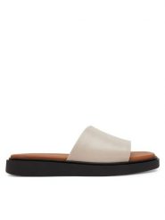 Vagabond Shoemakers Klapki Connie 5757-201-02 Beżowy. Brązowe klapki damskie Vagabond Shoemakers, bez wzorów, ze skóry, bez obcasa. Za 249.99 zł.