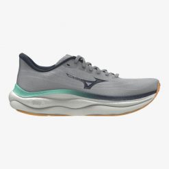 Buty do biegania męskie Mizuno Wave Sky 9 harbor. Szare buty sportowe męskie Mizuno, bez zapięcia, do biegania, mizuno wave. Za 599.99 zł.